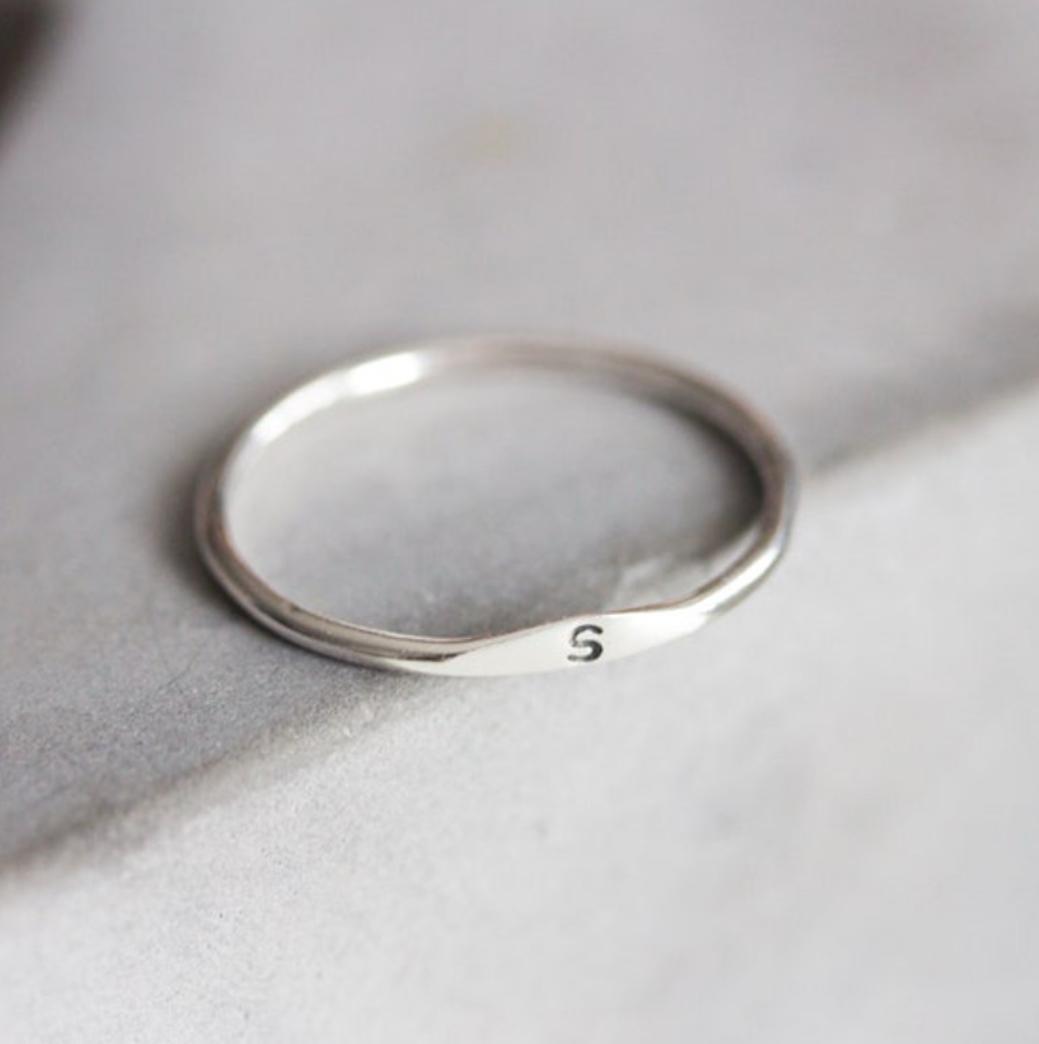 Initial Elegance - Silver Box Original