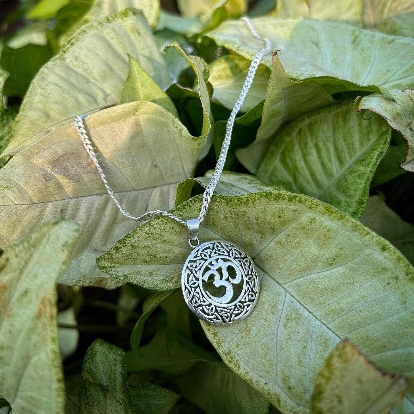 Silver Box Original 925 Infinite Circle OM Pendant - Silver Box Original