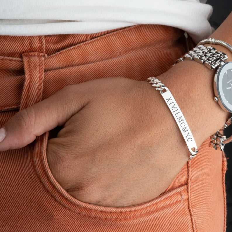 Silver Box Original 925 Silver Engraved Name Bracelet - Silver Box Original