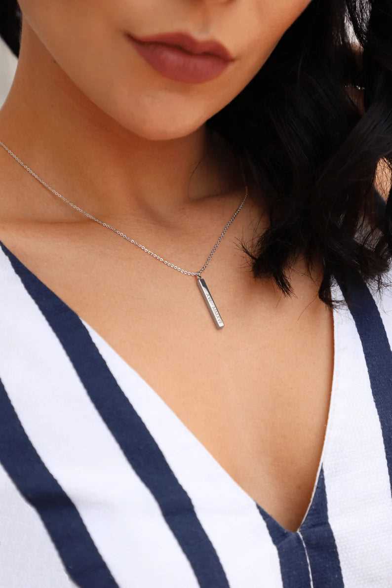 Silver Box Original 925 Silver Vertical 3D Bar Necklace - Silver Box Original