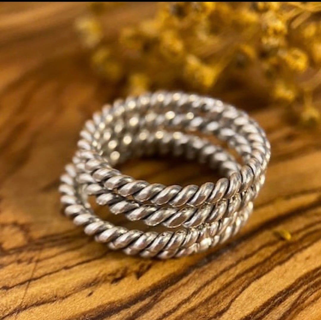 Whirlwind of Elegance: 925 Silver Spiral Rings - Silver Box Original